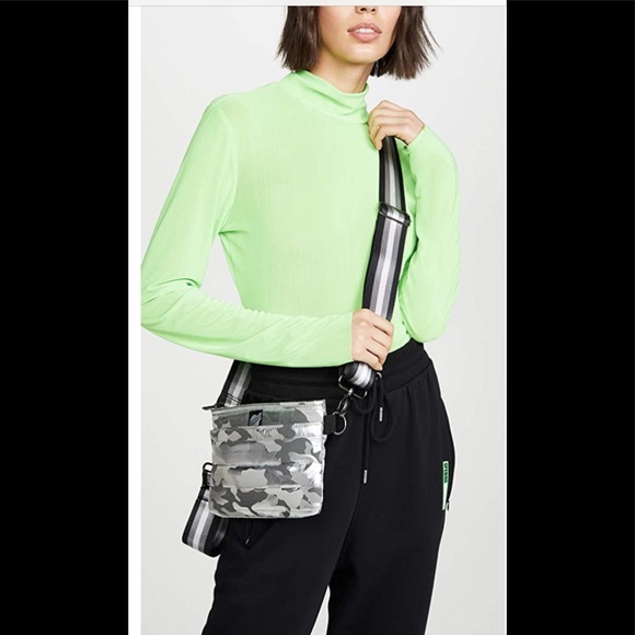 think royln fanny pack